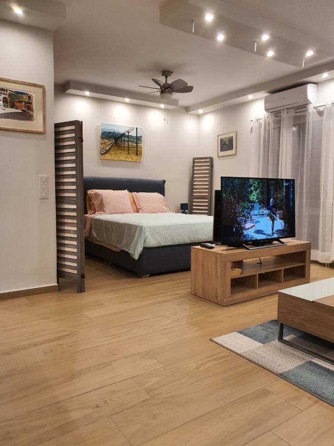 Tony'S Suite With Parking Афины Экстерьер фото